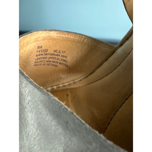 Born Women's sandals size 8 leather comfort heel muted silver/gray - Picture 6 of 7